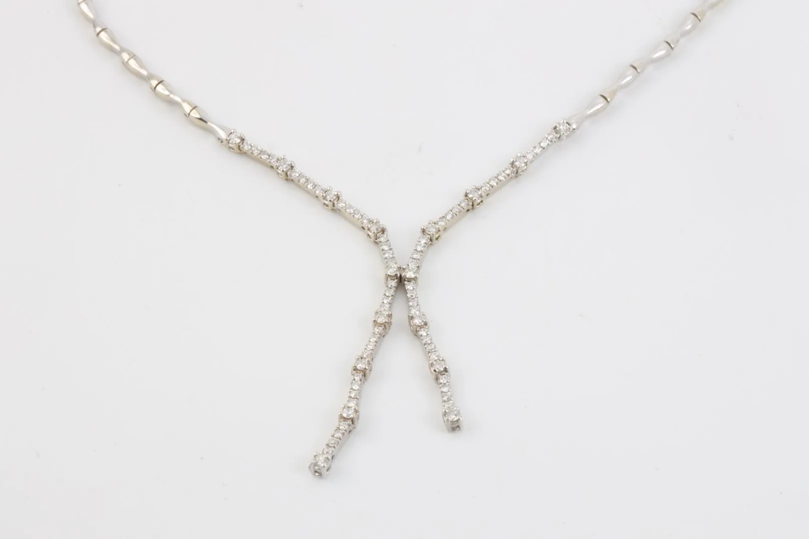 16" 14k White Gold 2.13tcw Diamond Necklace (19.10g.)