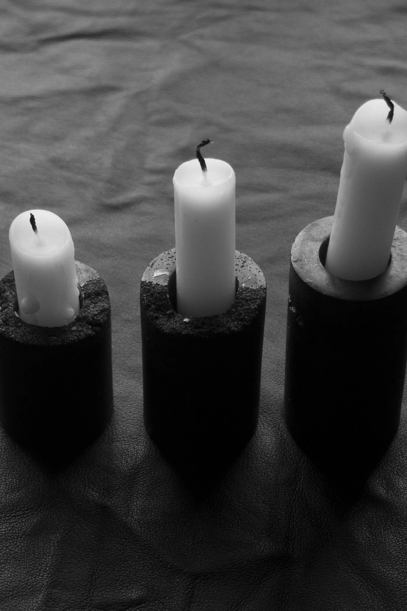 Erode Candle Holder Set