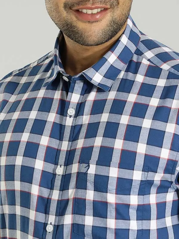 Men Checked Half Sleeve Cotton Shirt