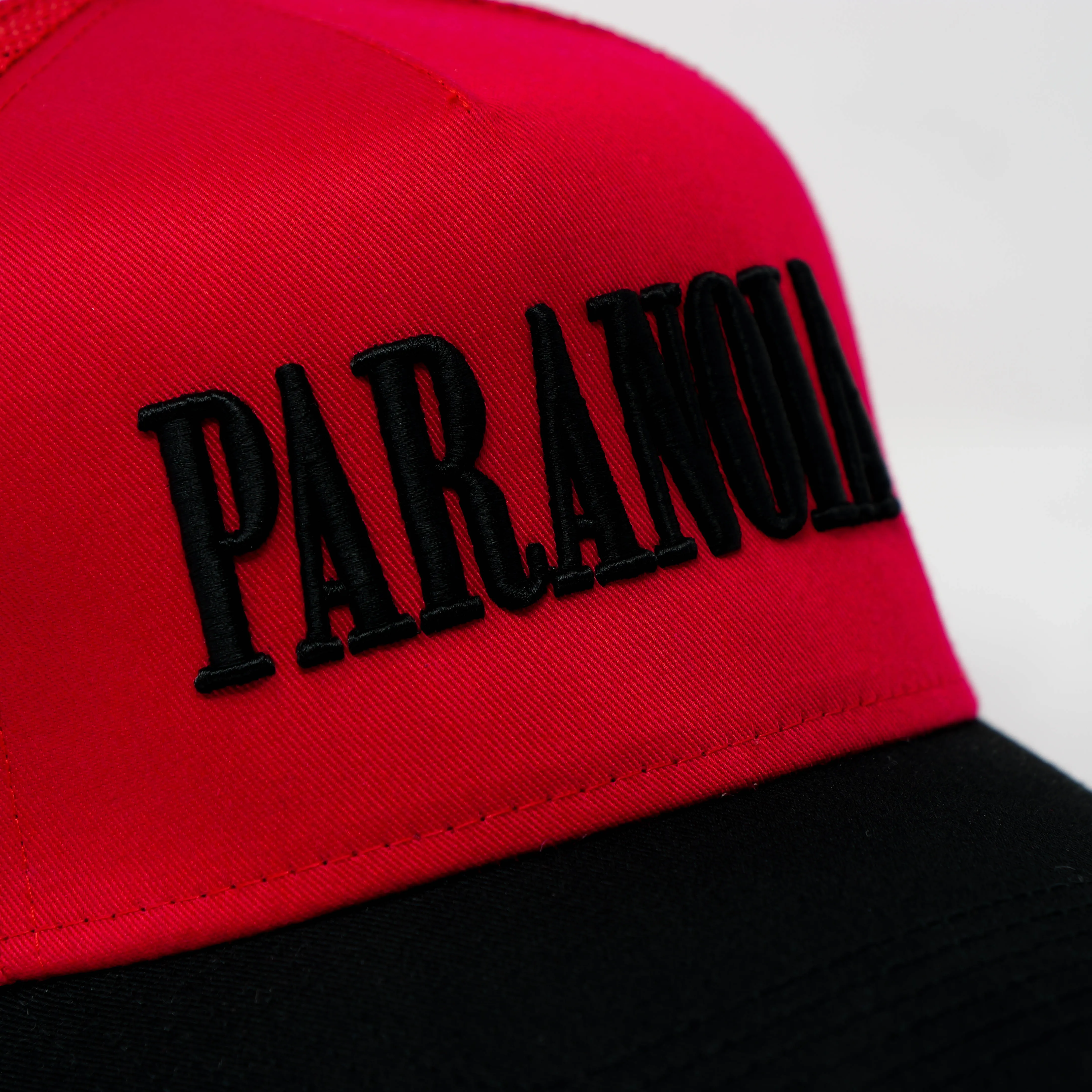 PARANOIA TRUCKER HAT RED/BLACK