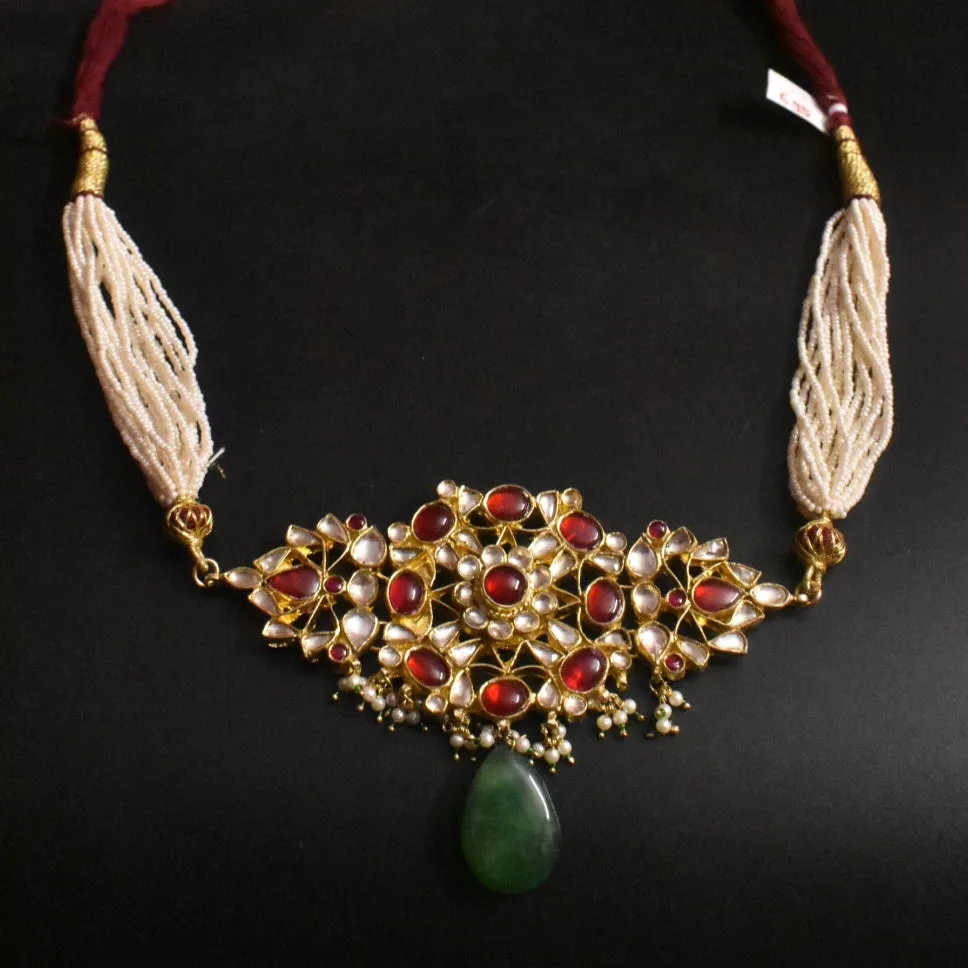 "Dazzle and Shine: The Ultimate Asp Fashion Jewellery Jadau Kundan Choker Set"