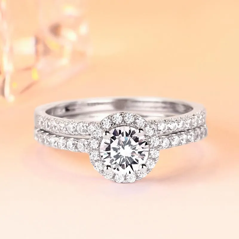 Round Cut Halo Classic Ring Set