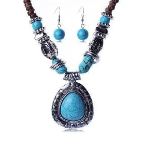 Turquoise Silver Pendant Necklace Set