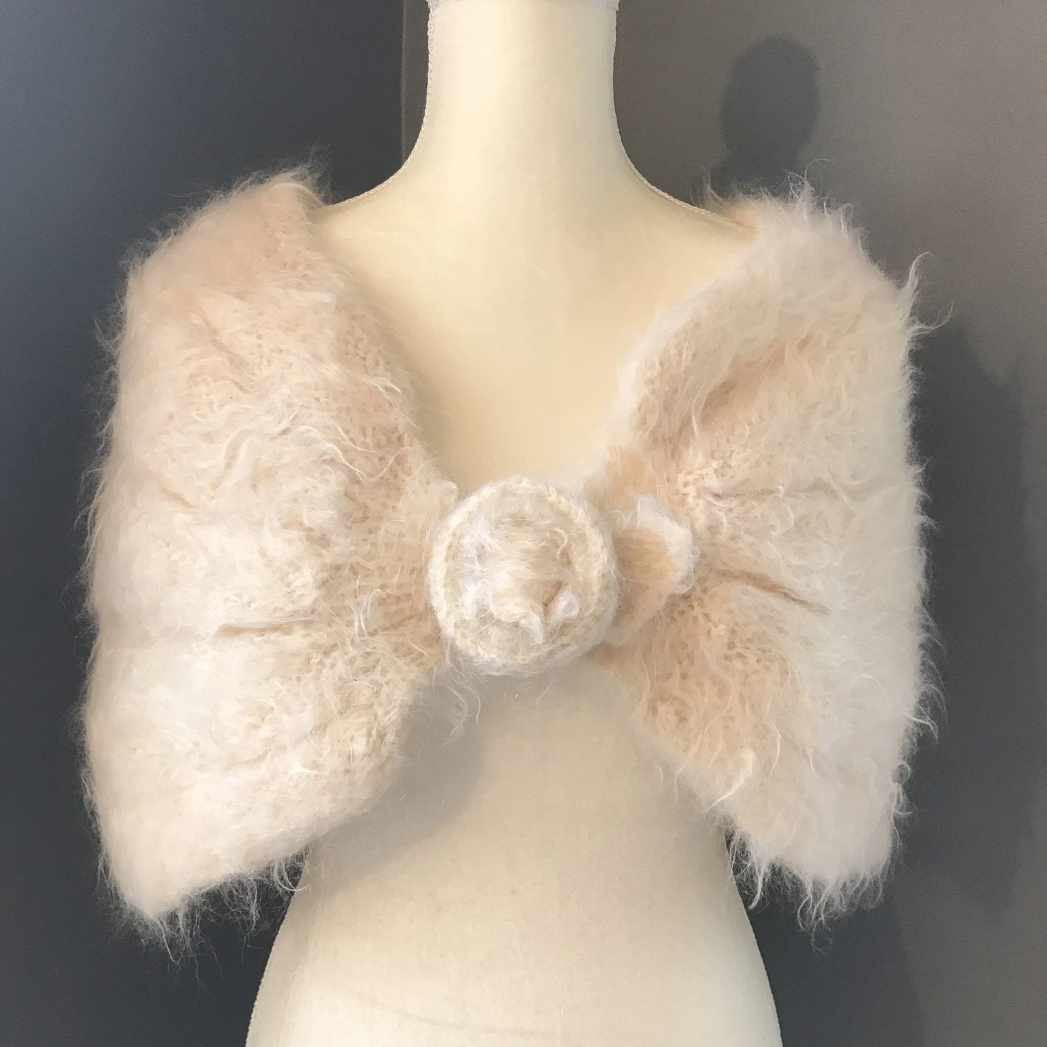 Vintage Winter White Mohair Shrug by Saks Fifth Avenue. Wedding Boleros. Cream Wrap. Bridal Jacket.