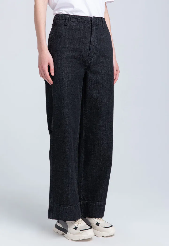 Wide Hem Straight Cut Trouser